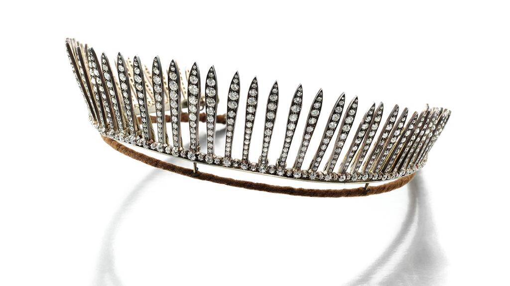 An antique tiara that converts to a necklace sold for more than $120,000 19th century antique tiara